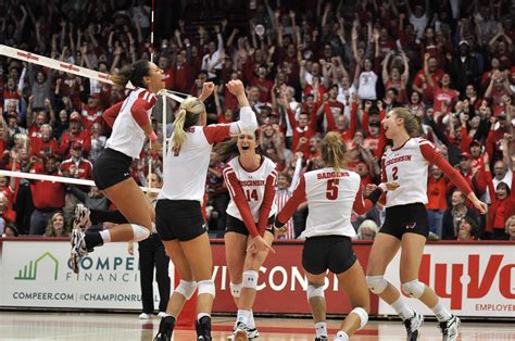 wisconsin volleyball team|Wisconsin volleyball scores five